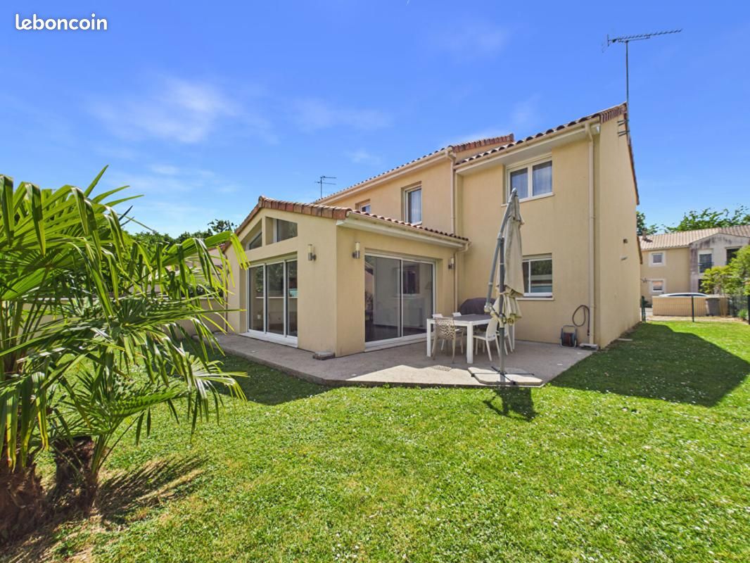 Maison 4 pièces 126 m² · à Mignaloux-Beauvoir · 126 m² · 289 990 €