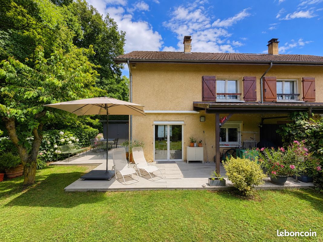 Maison 4 pièces 93 m² · à Ville-la-Grand · 93 m² · 495 000 €