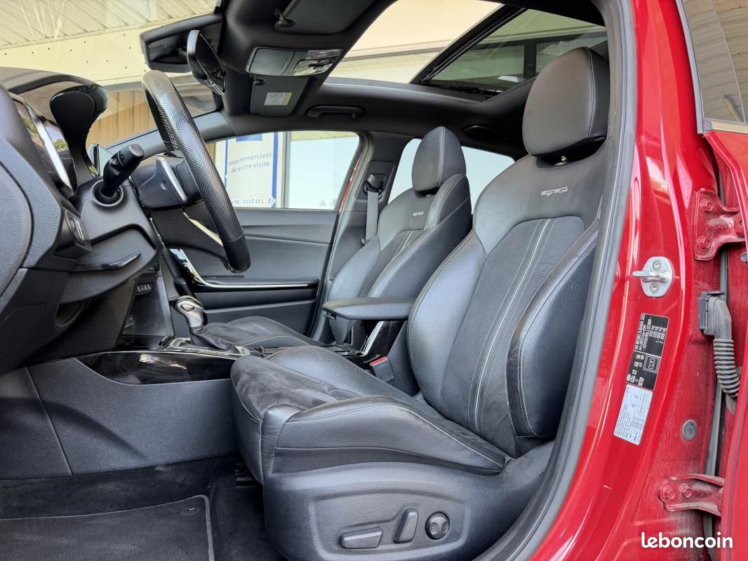 Kia Pro_cee'd 1.6 CRDI 136 DCT7 GT LINE PREMIUM (image 16)