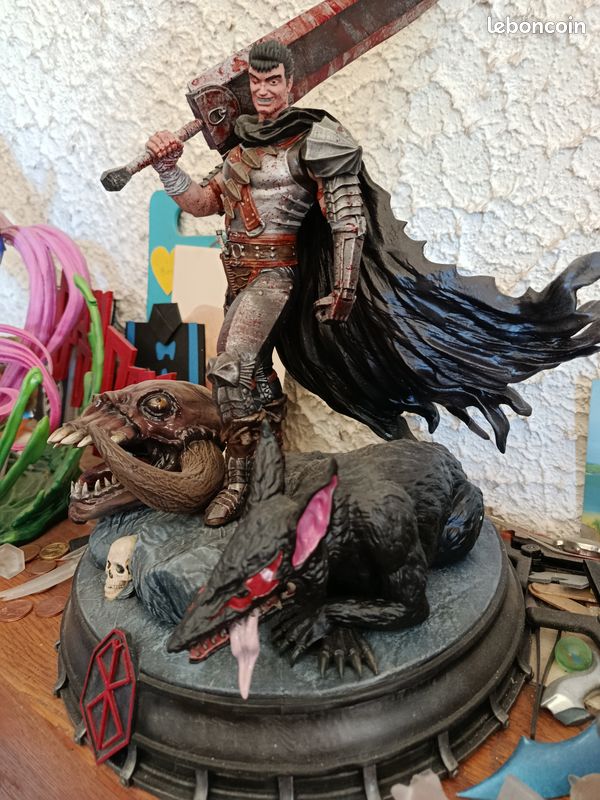 Statue berserk (image 2)