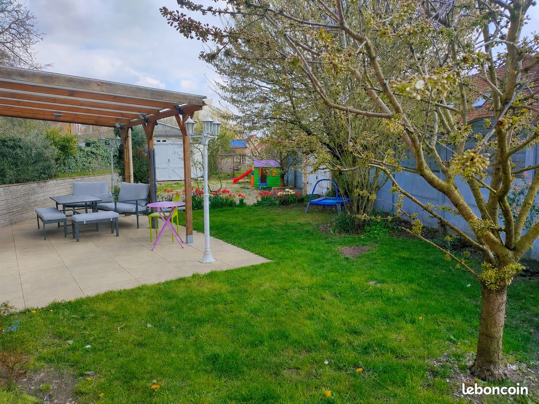 Maison 5 pièces 180 m² · à Achicourt · 180 m² · 260 000 €