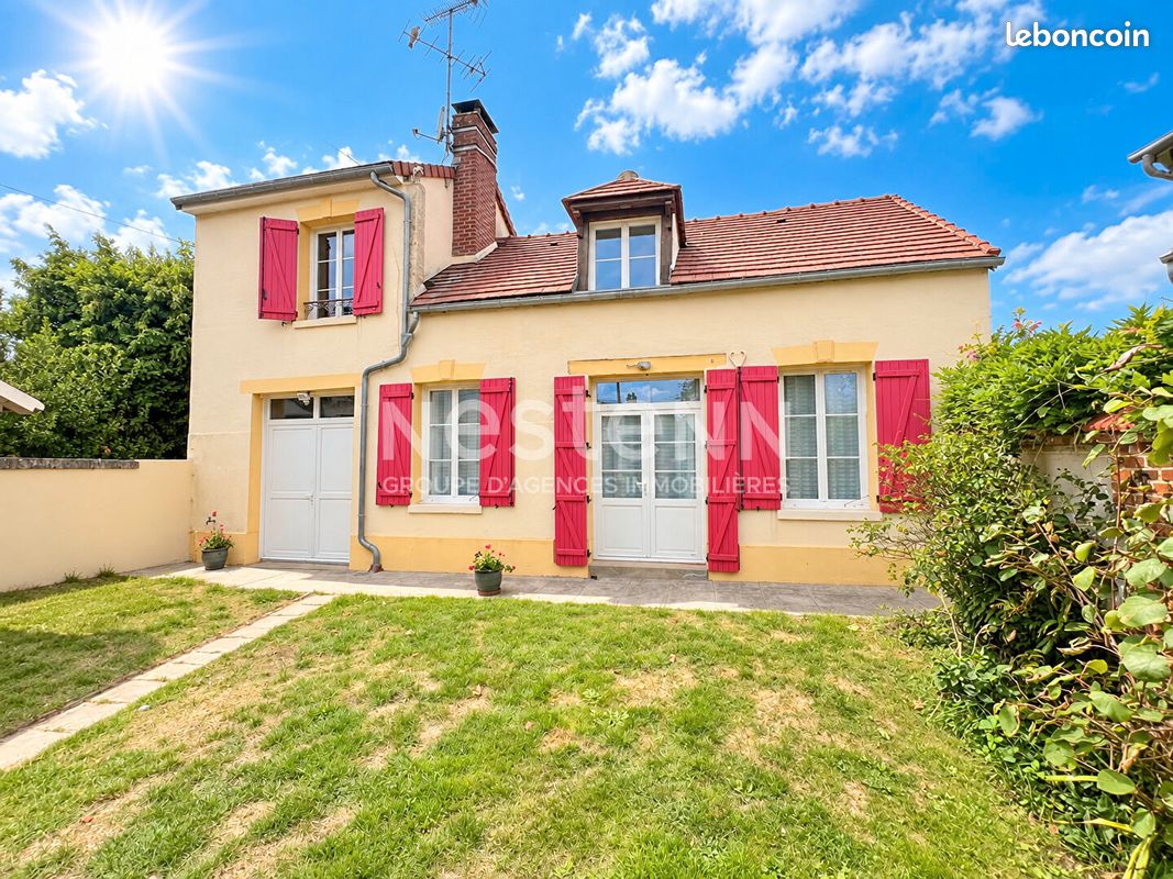 Maison 5 pièces 114 m² · à Montchevreuil · 114 m² · 225 000 €