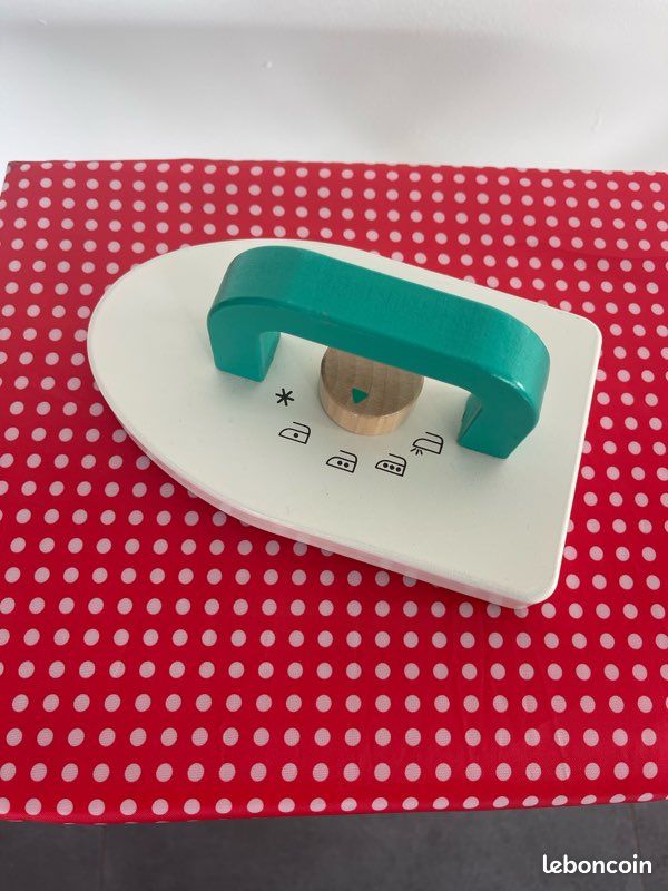 Planche à repasser en bois pour enfant - PlayTive (image 2)
