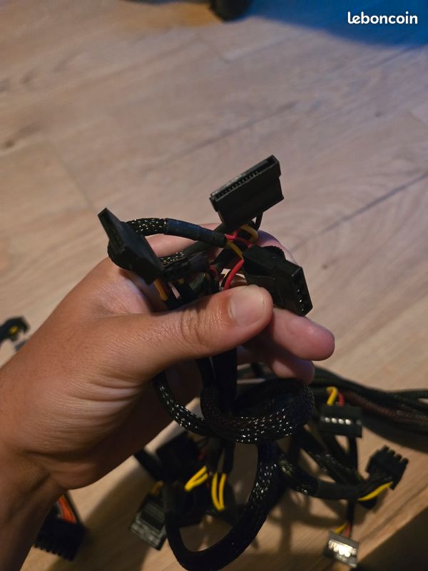 Alimentation thermaltake RGB 600w (image 4)