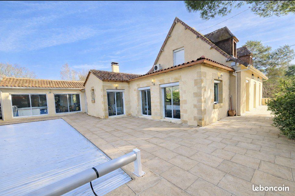 Maison 8 pièces 192 m² · à Coulounieix-Chamiers · 192 m² · 430 000 €