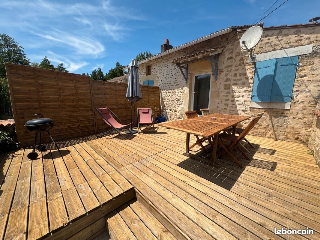 2 gîtes proches Futuroscope avec spa, sauna, piscine, massages (en bord de rivière) (image 10)