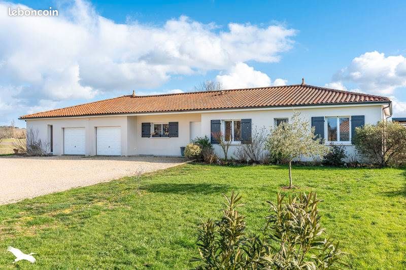 Maison 8 pièces 202 m² · à La Force · 202 m² · 469 000 €