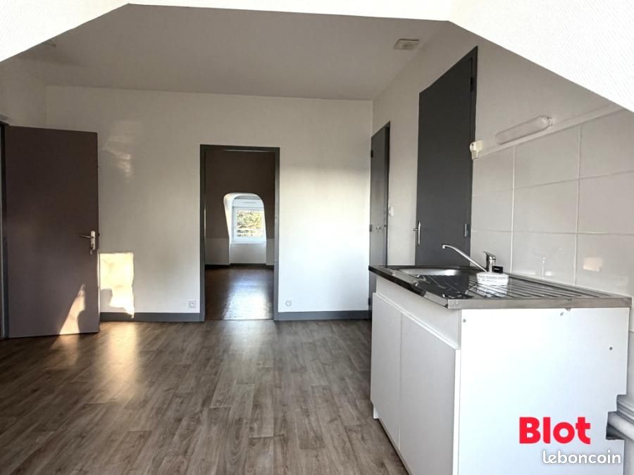 Appartement 2 pièces 40 m² · à Fougères · 40 m² · 520 €/mois