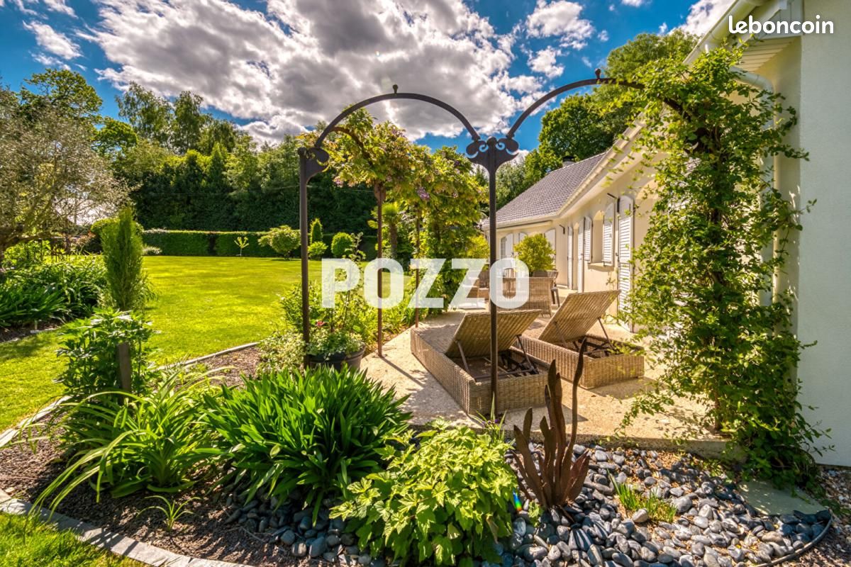 Maison 6 pièces 157 m² · à Saint-Romain-de-Colbosc · 157 m² · 558 000 €
