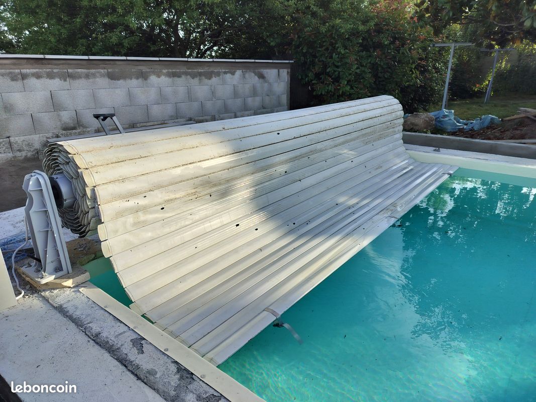 Volet roulant hors sol pour piscine 10x4m (image 5)