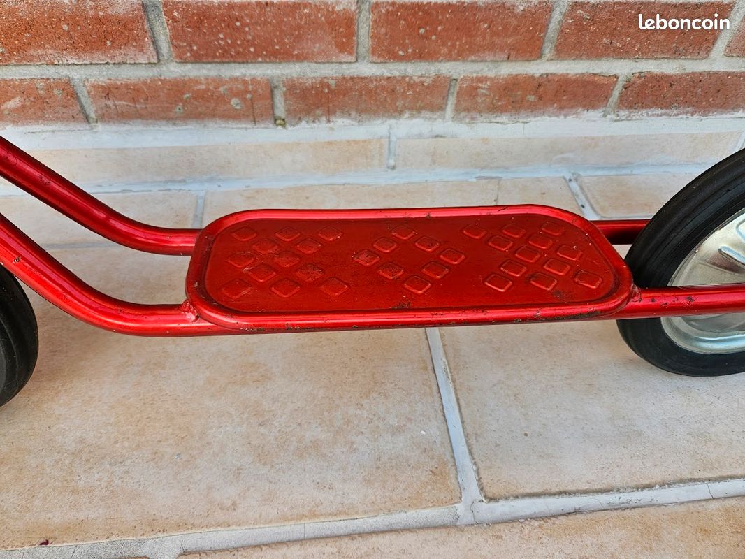 TROTTINETTE de marque "JUDEZ" (image 8)