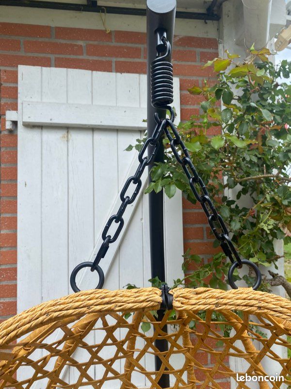 Fauteuil œuf suspendu (image 3)