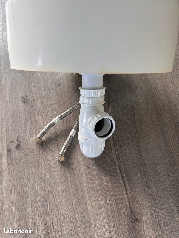 Lave mains avec robinetterie (image 3)