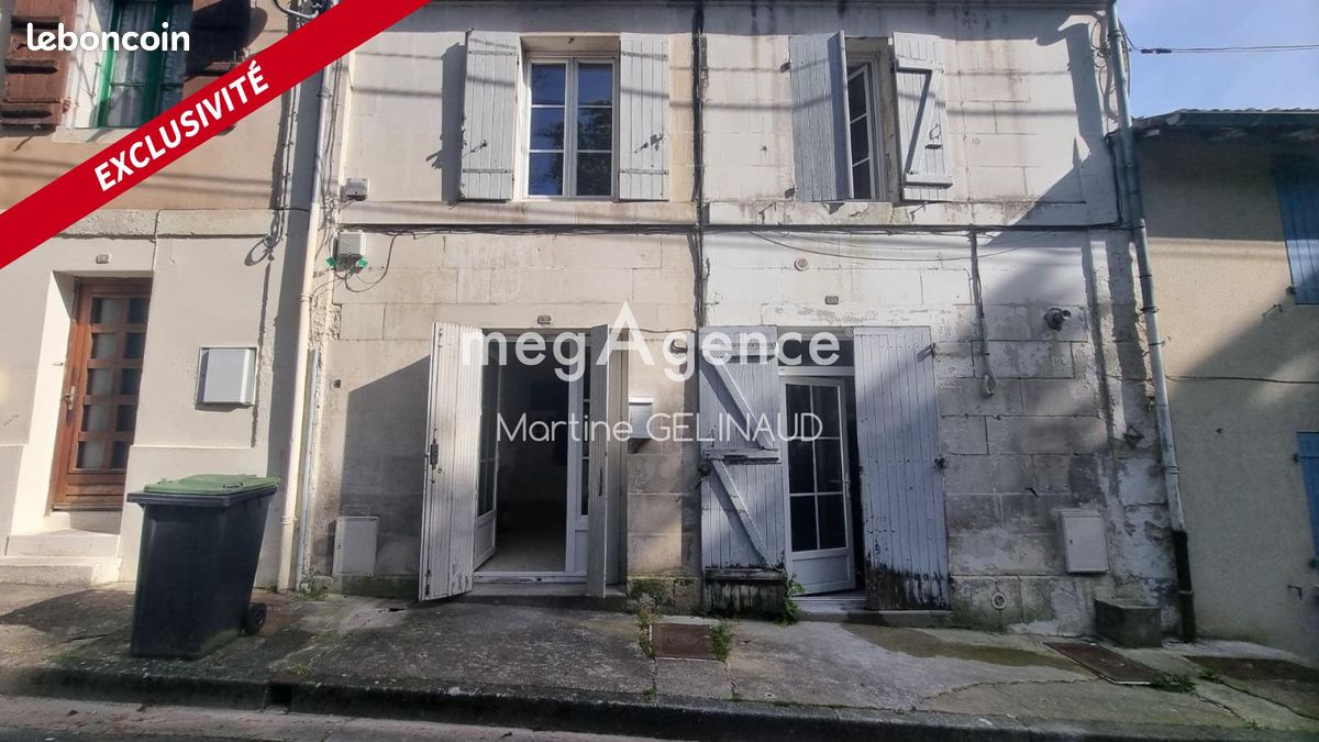 Maison de ville 4 pièces 68 m² - Saintes 17100 (image principale 2)