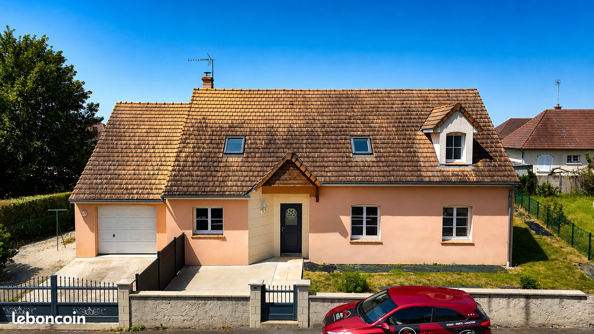 Maison 7 pièces 150 m² · à Marolles-les-Braults · 150 m² · 199 000 €