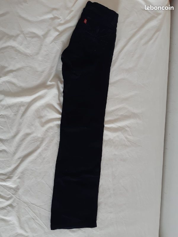 Pantalon noir en velour (image 2)