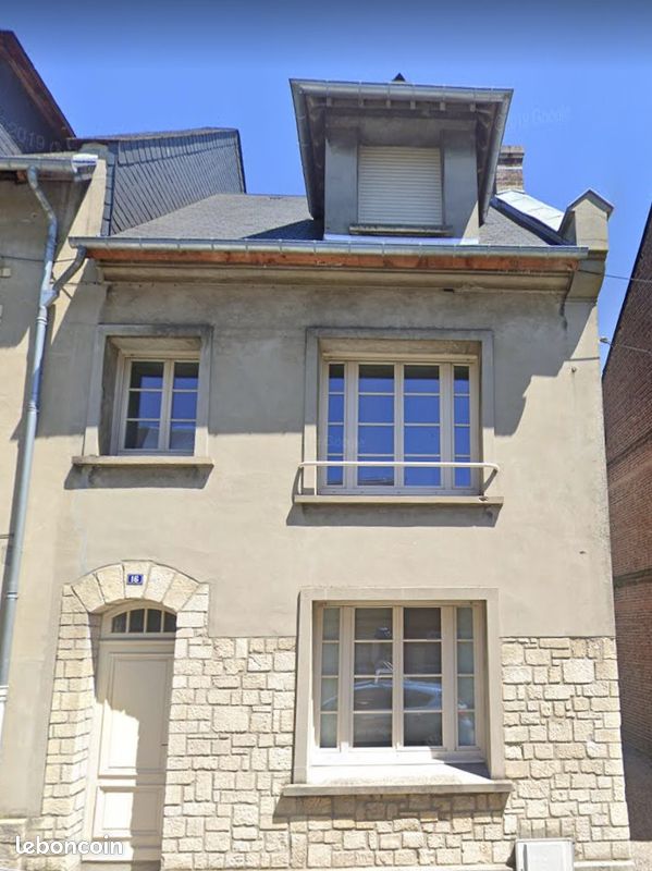 Maison 4 pièces 83 m² · à Pont-l'Évêque · 83 m² · 890 €/mois