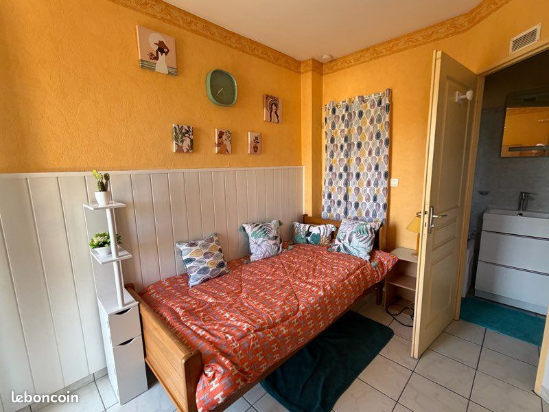 Appartement 1 pièce 15 m² · à Chambéry · 15 m² · 570 €