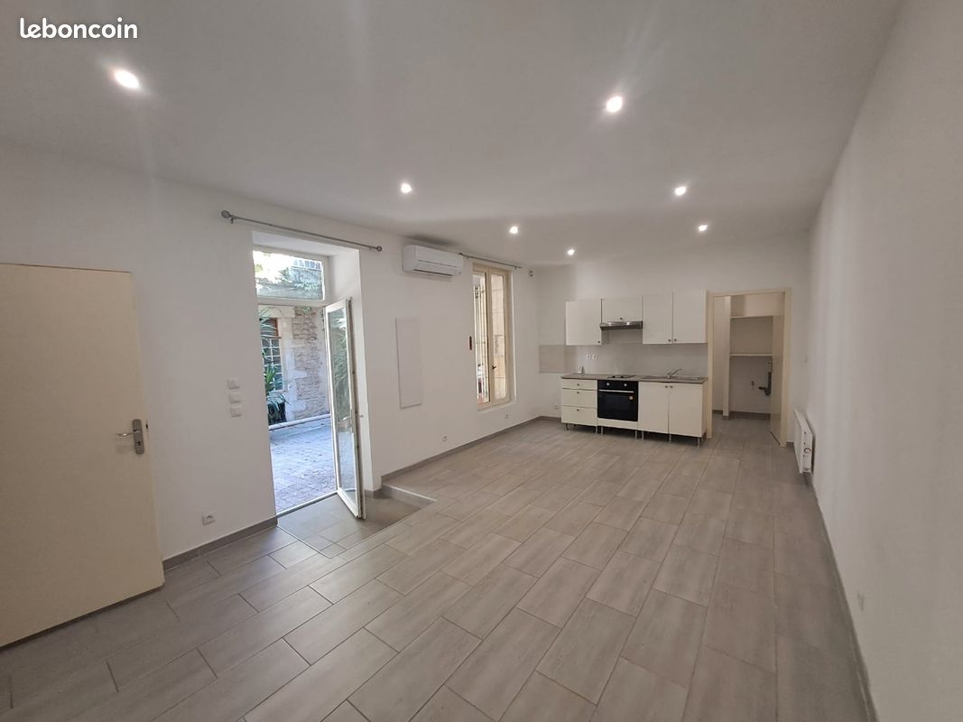 Appartement a louer nimes - 2 pièce(s) - 42 m2 - Surfyn