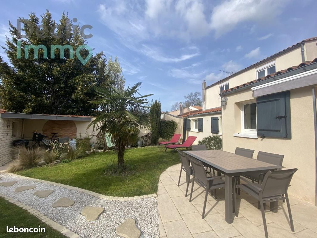 Maison 7 pièces 143 m² · à La Rochelle · 143 m² · 595 000 €