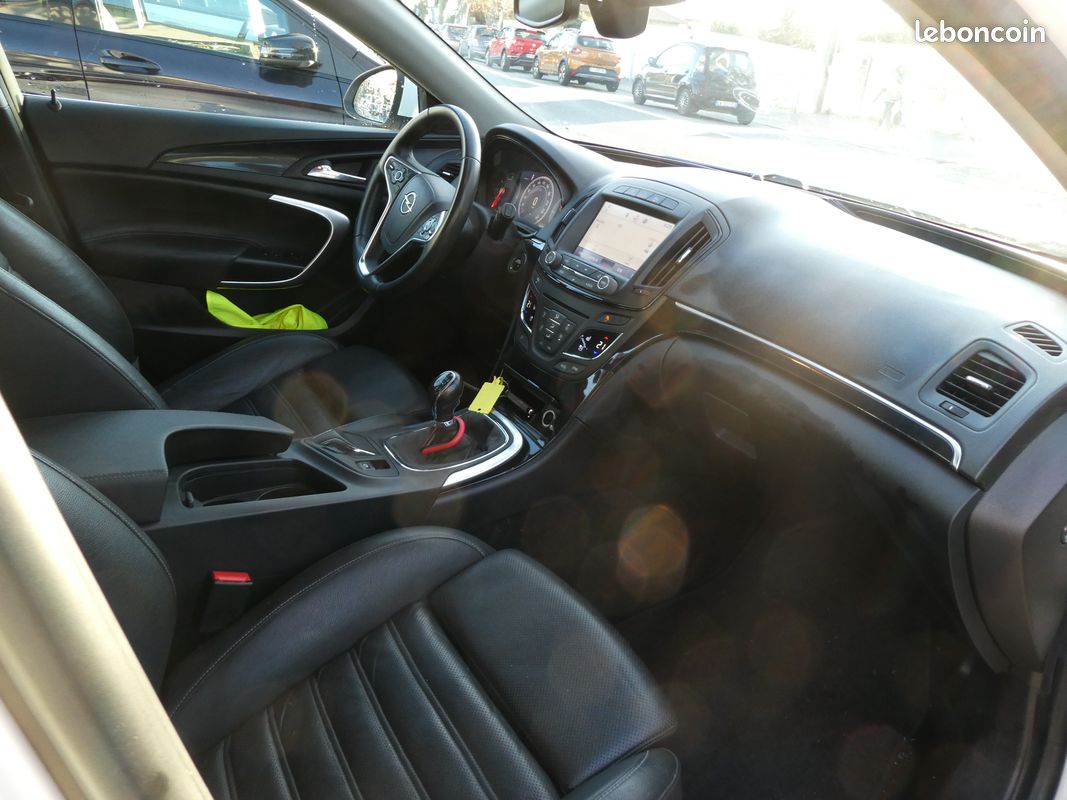 Opel insigna 2,0 cdti 16 v 170 cv cosmo pack (image 3)
