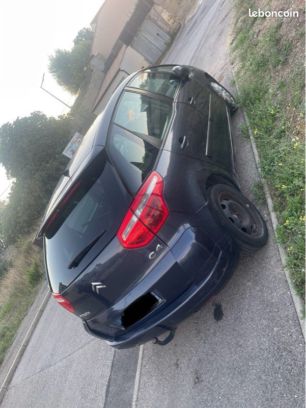 C4 Picasso 1.6 hdi pièces (image 3)