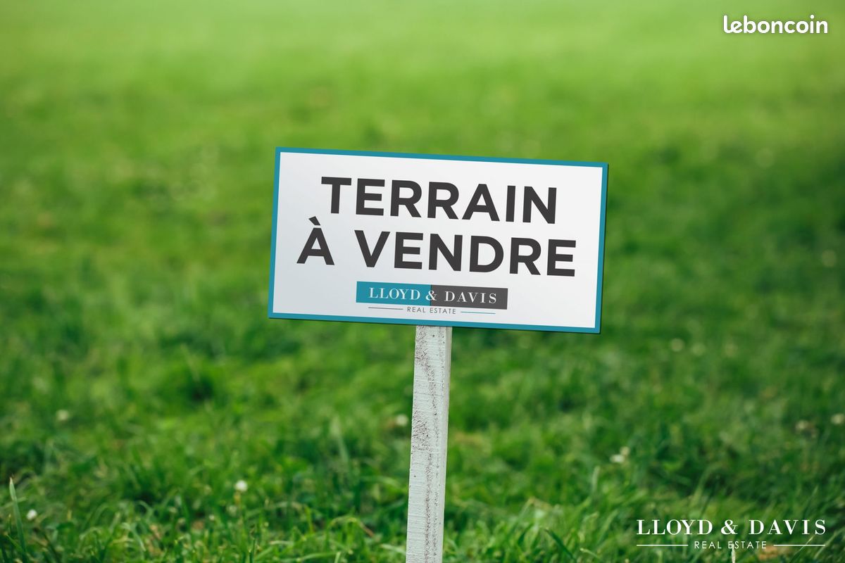 Terrain 852 m² · à Sens · 852 m² · 63 000 €