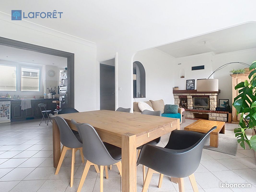 Maison 5 pièces 122 m² · à Lanester · 122 m² · 305 225 €