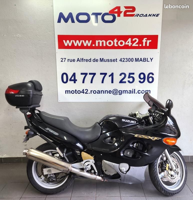 Suzuki GSX 750 F (image 3)