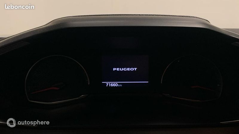 Peugeot 2008 1.2 PureTech 100ch S&S Style (image 9)