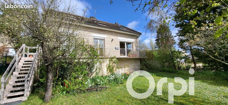 Maison 6 pièces 158 m²