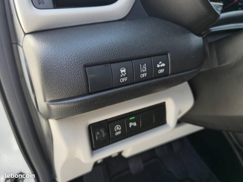 Suzuki Swift 1.2 Hybrid 83ch Avantage (image 21)