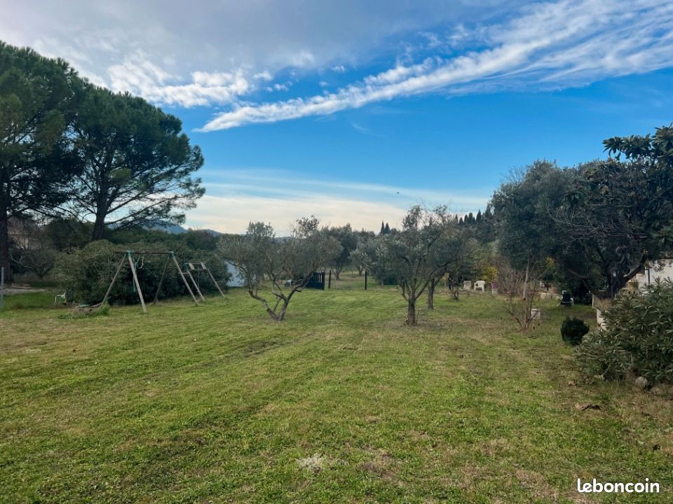 Terrain 500 m² Mas Blanc Des Alpilles (image 2)