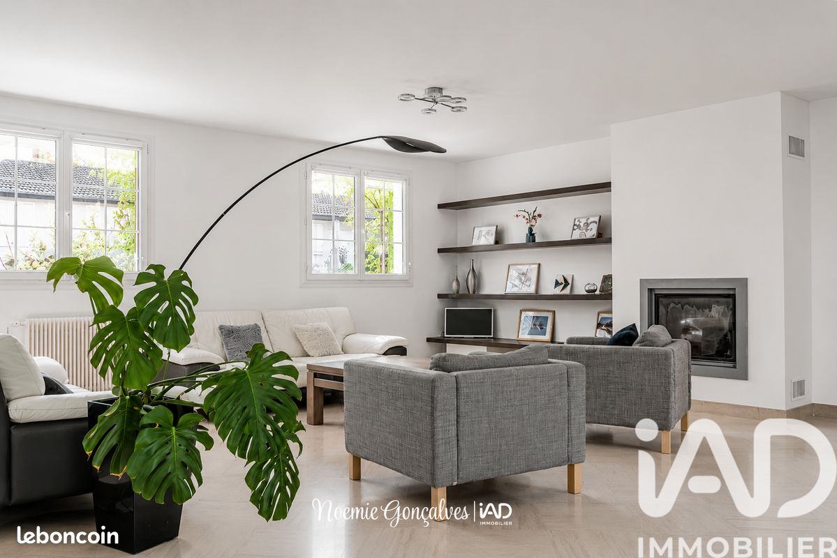 Maison 7 pièces 135 m² · à Mantes-la-Ville · 135 m² · 359 000 €