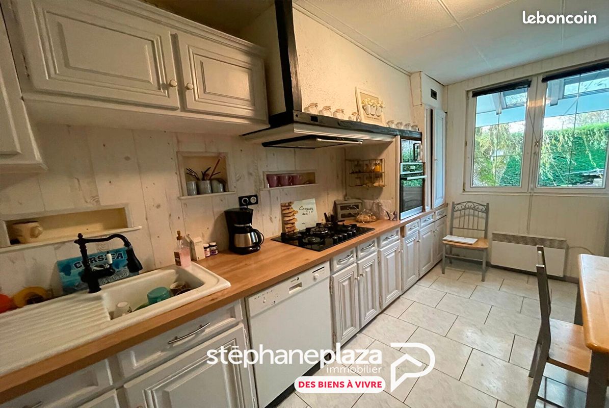 Maison 5 pièces 94 m² · à Cailly · 94 m² · 169 500 €