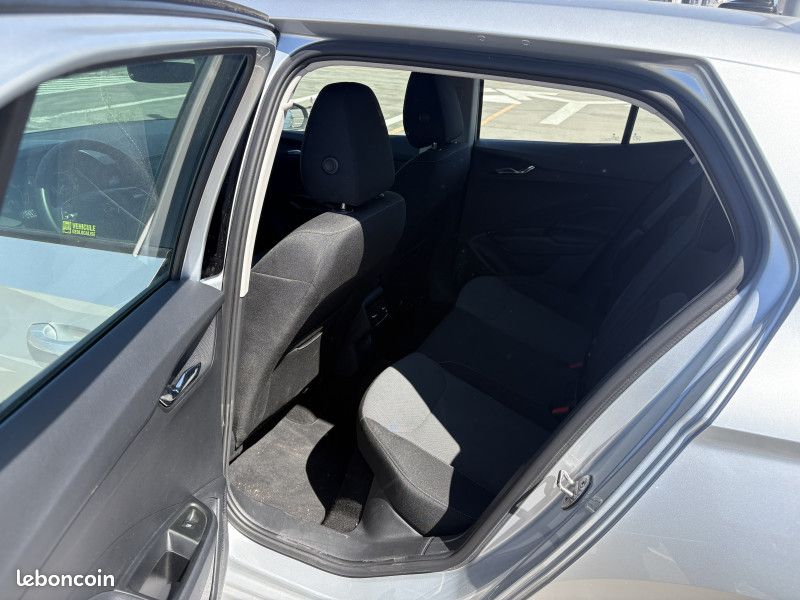 Skoda FABIA 1.0 MPI 80CH AMBITION *TVA RECUPERABLE (image 10)