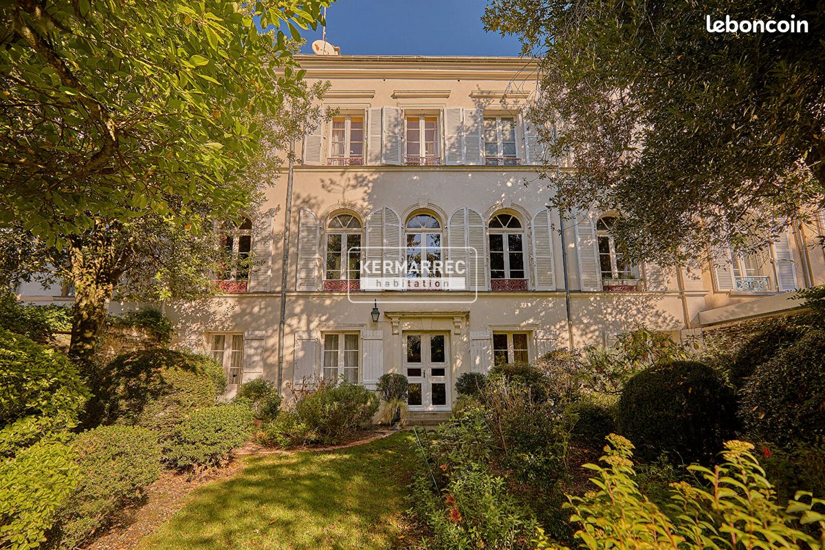 Maison 13 pièces 325 m² · à Rennes · 325 m² · 1 837 500 €