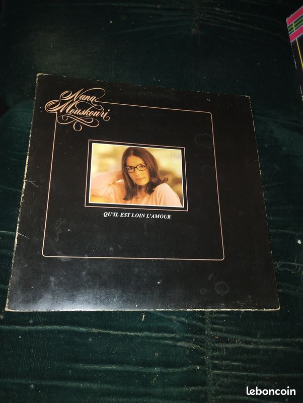 Disque vinyle 33 Tours Nana Mouskouri "qu'il est loin l'amour" (image 1)