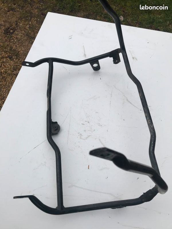 Yamaha 850 tdm 3vd support carenage (image 1)