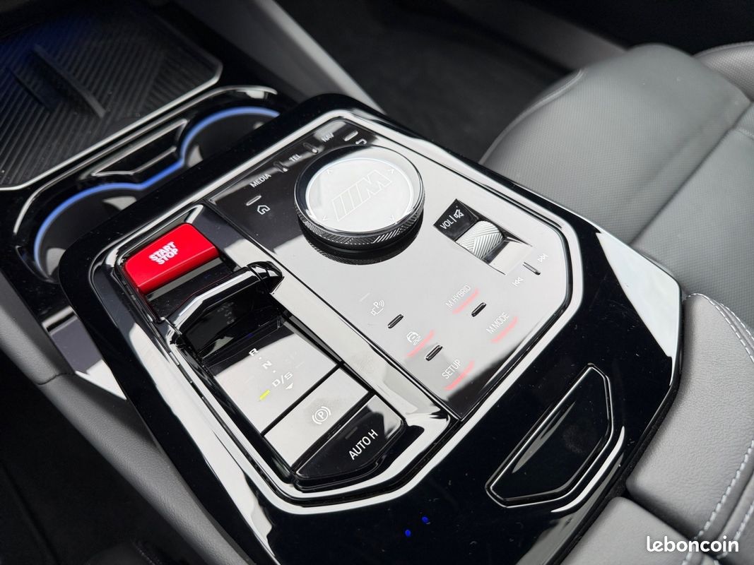 BMW M5 Touring M5 xDrive 4.4 V8 727 cv Plug in Hybrid Steptronic8 (image 17)