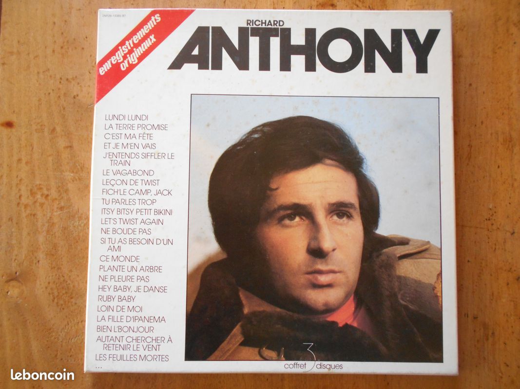 RICHARD ANTHONY – Coffret 3 disques vinyle 33 tours 30 cm – TTB (image 1)