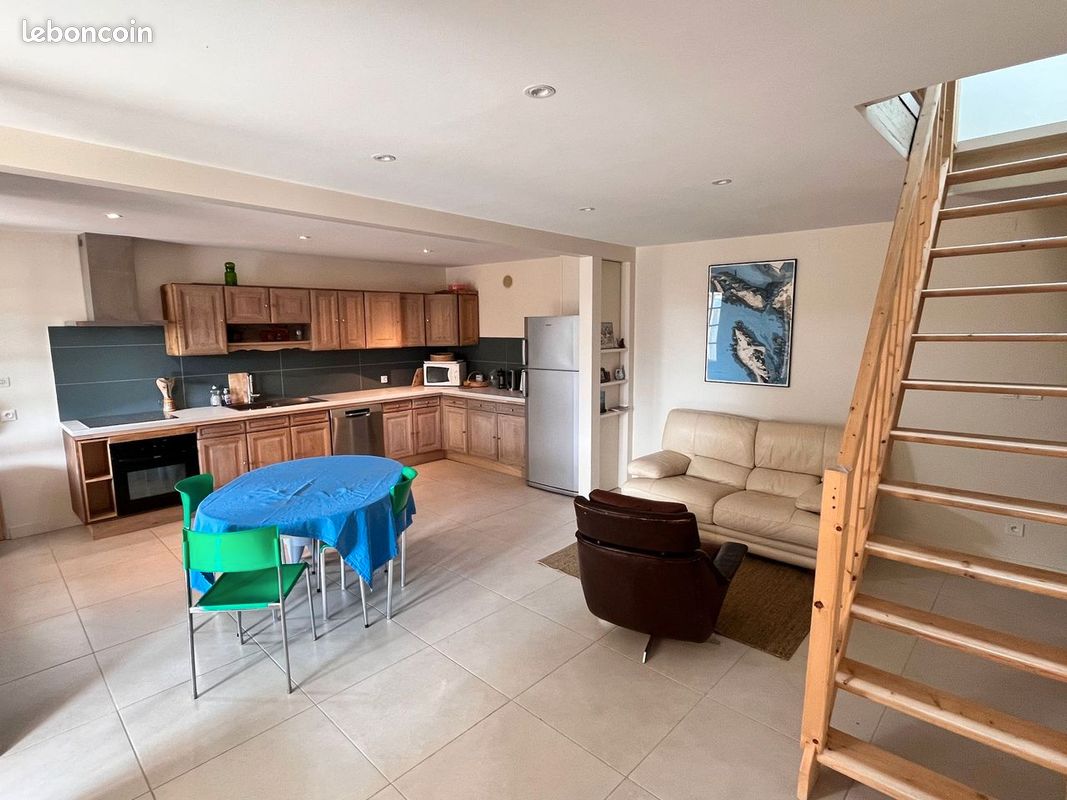 Maison 4 pièces 77 m² · à Saint-Laurent-de-la-Prée · 77 m² · 950 €/mois