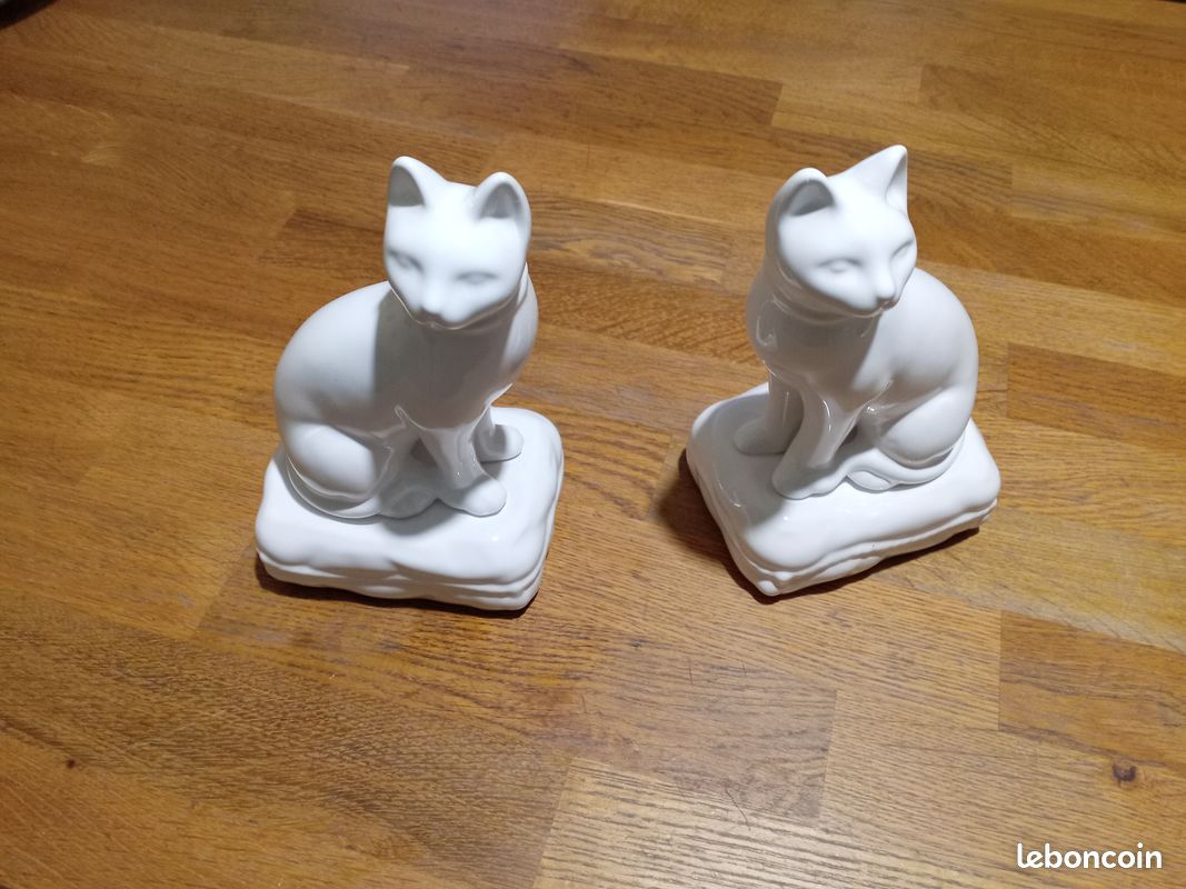 Paire de serres livres chats 20cms de hauteur en faïence (image 2)