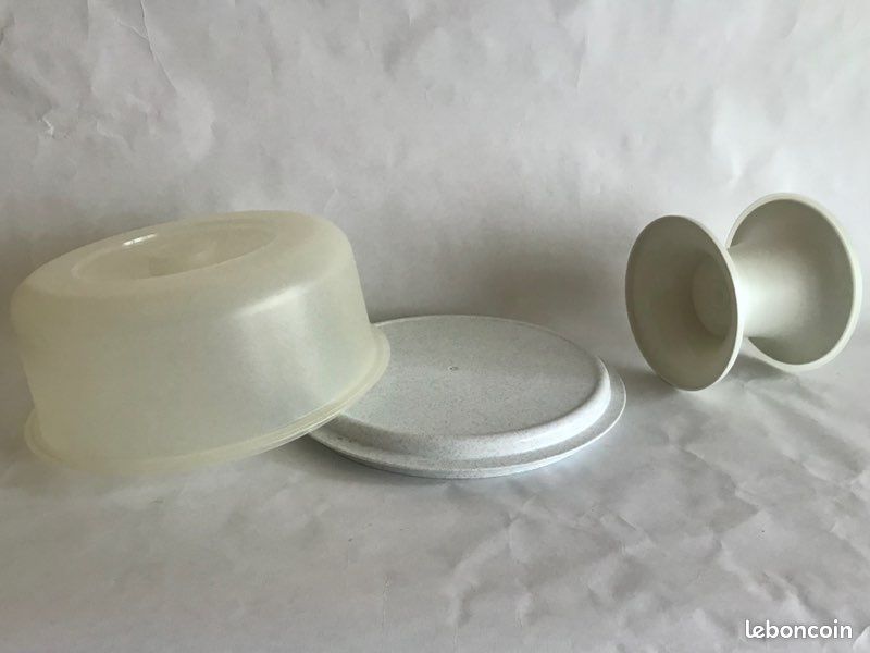 Neuf- Ensemble grand compotier magique : socle + grand plat de présentation cloché, Tupperware (image 2)