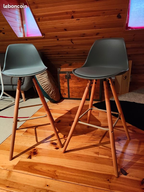 2 Fauteuils de bar (image 1)