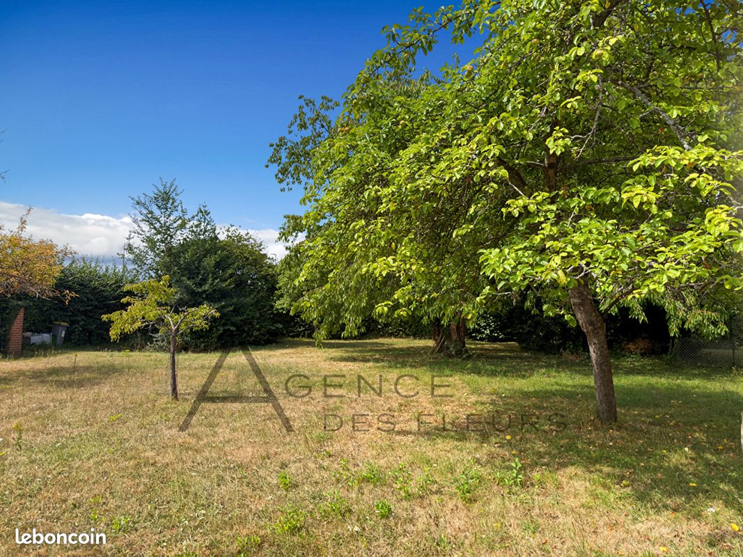 Terrain 496 m² · à Elbeuf · 496 m² · 48 500 €