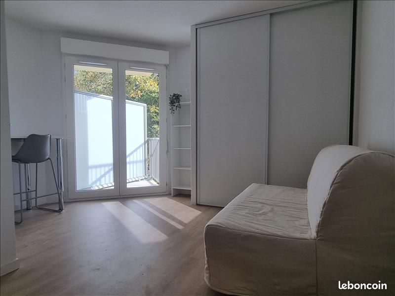 Appartement 1 pièce 17 m² · à Pessac · 17 m² · 647 €