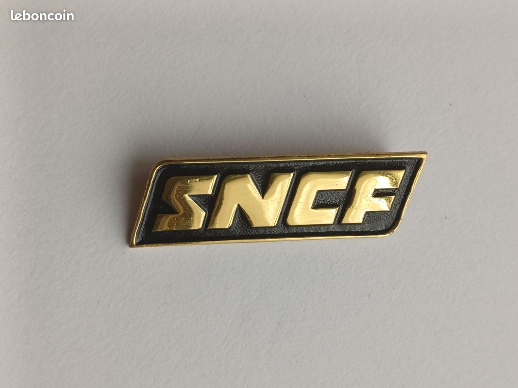Ancienne épinglette avec système de sécurité : Insigne Badge Contrôleur Train Chemin de Fer SNCF (image 2)