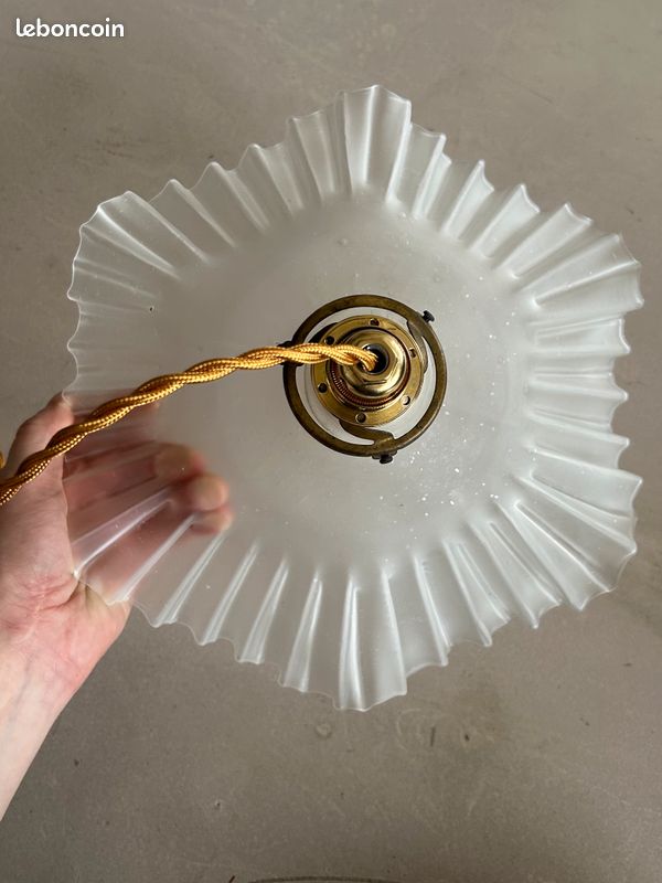 Suspension en verre ancienne (image 13)