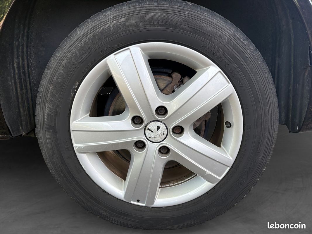 VOLKSWAGEN TRANSPORTER T5 AUTOBUS/AUTOCAR MULTIVAN 2.0 TDI 150 BUSINESS DSG 140Ch Garantie 12 mois (image 18)